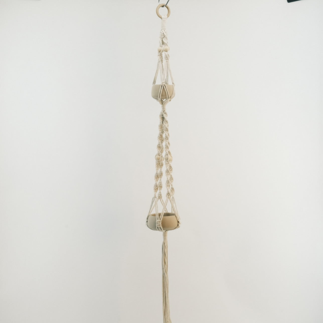 Macrame Plant Hanger with 2 Ceramic Pots 2320004