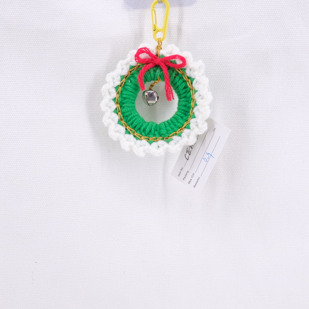 Crochet Christmas Bauble Xmas Decoration CE20169