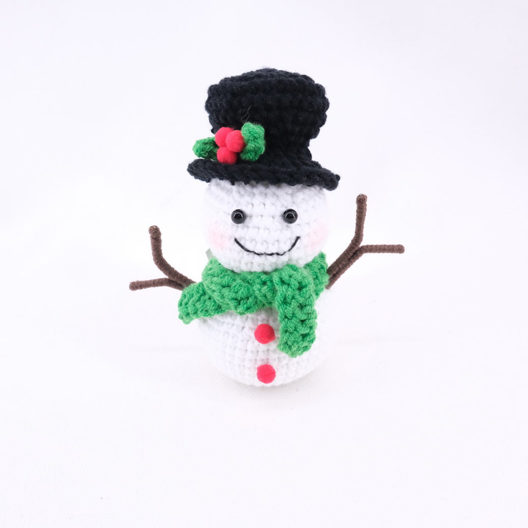 Crochet Christmas Snow Man CE20231