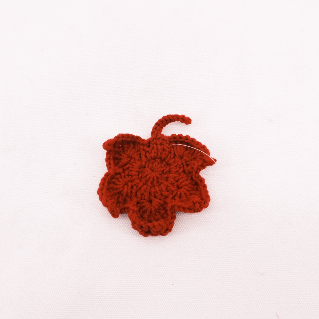 Crochet Harvest Maple Leaf CE2059