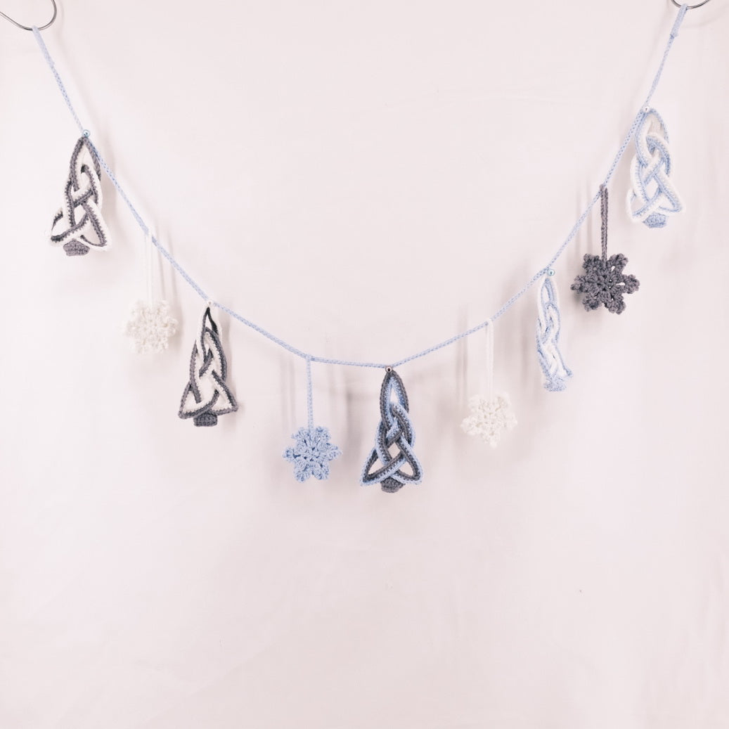 Crochet Christmas Garland CE20304