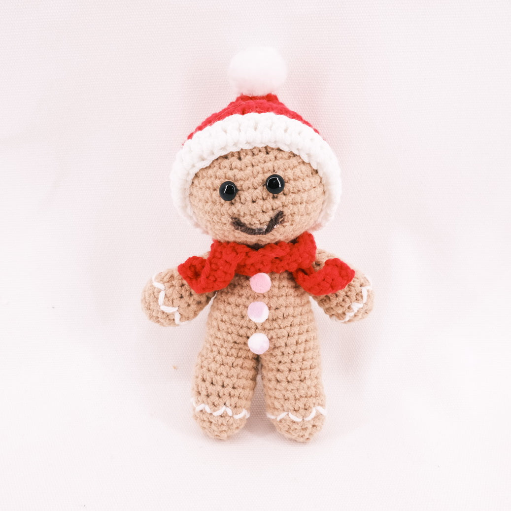 Crochet Christmas Gingerbread Man Pendant CE20341