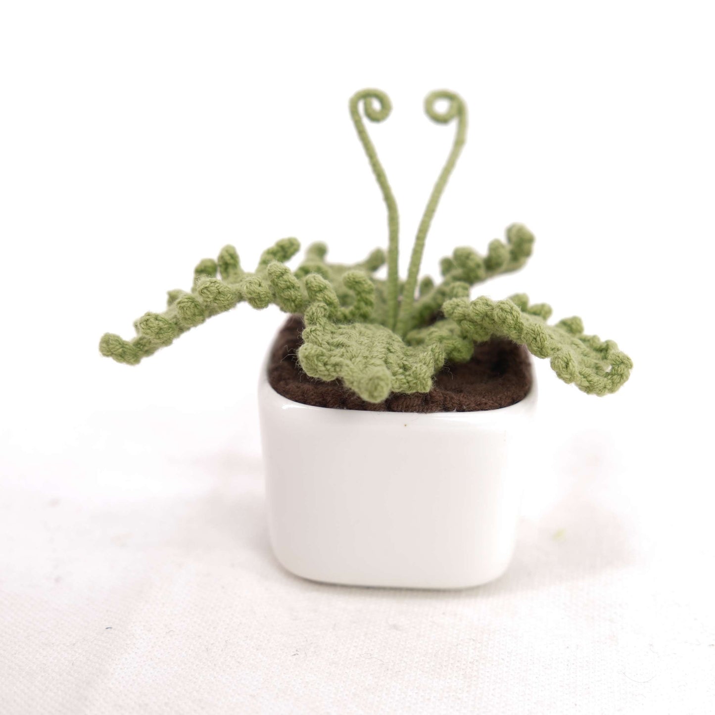 Crochet Flower Pot CE30417