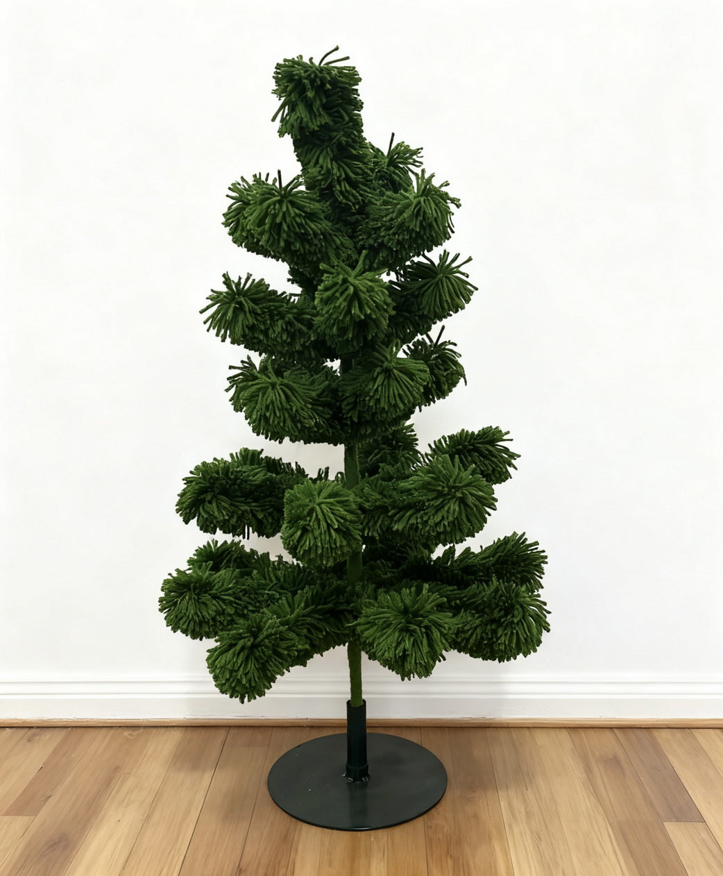 Handmade Yarn Christmas Tree Dark Green CF20395