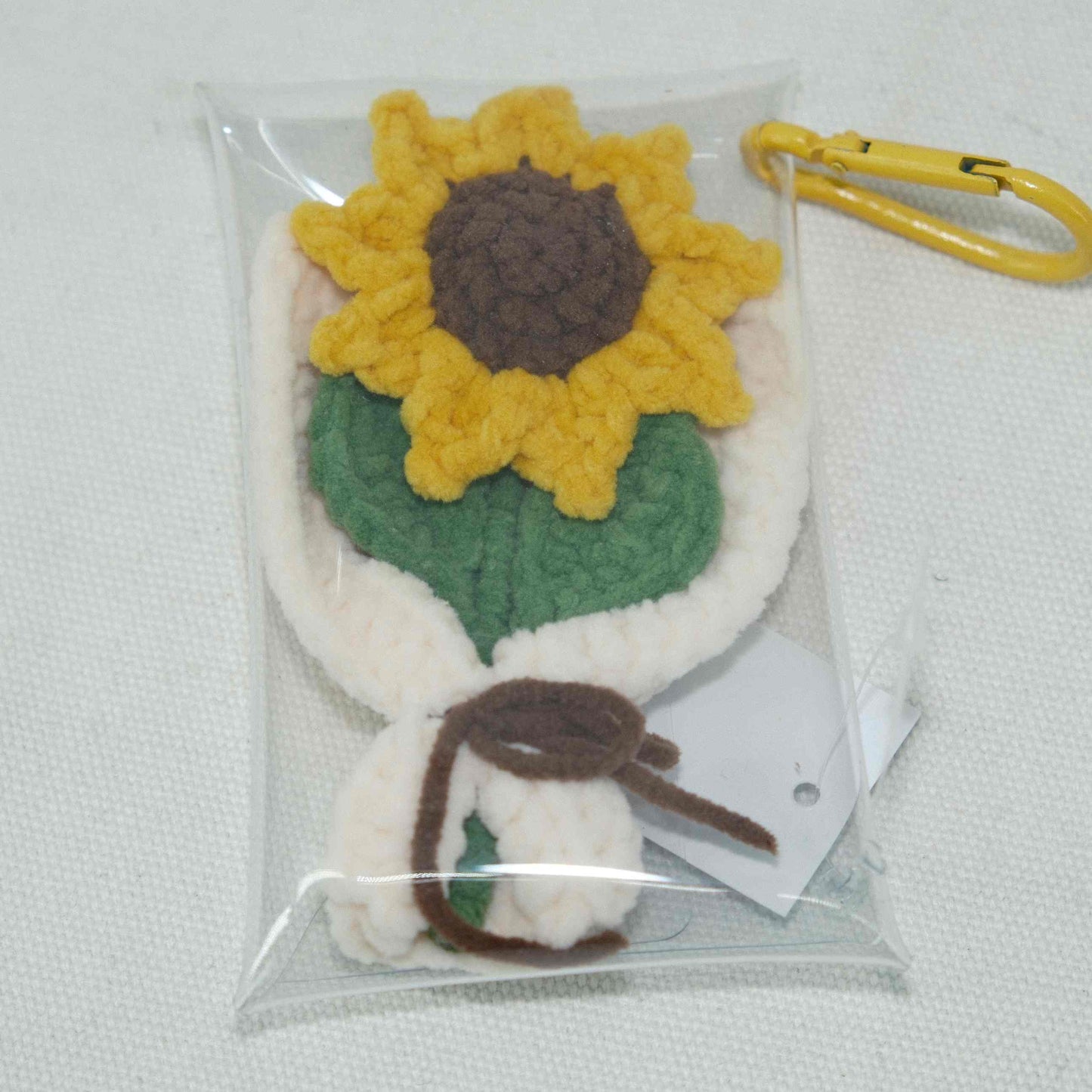 Crochet Daisy Flower Keychain Gift CF30206