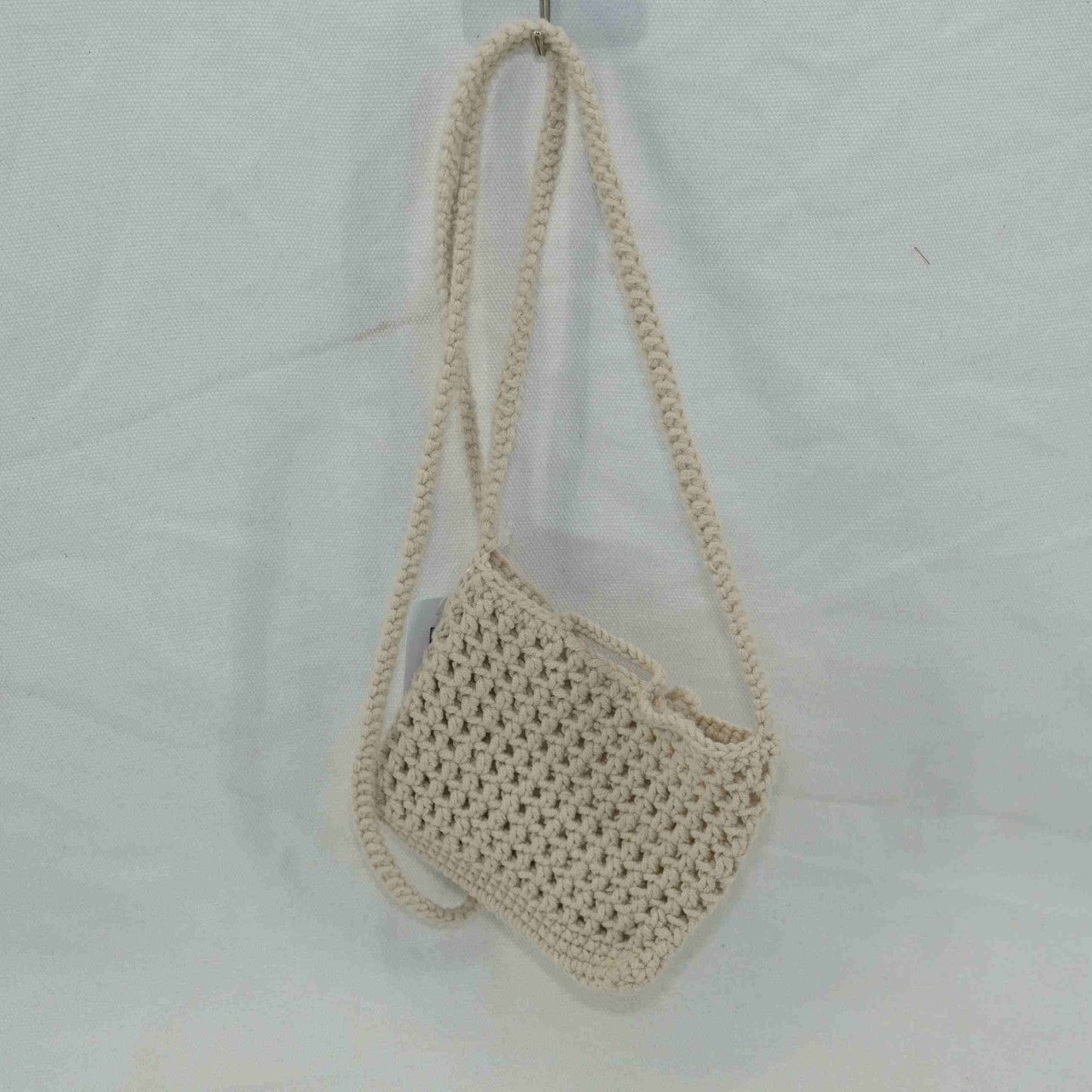 Crochet Earpod Bag CF30298