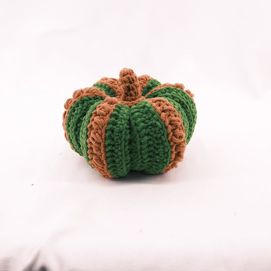 Crochet Green and Orange Pumpkin Hotel Ornament CE20091