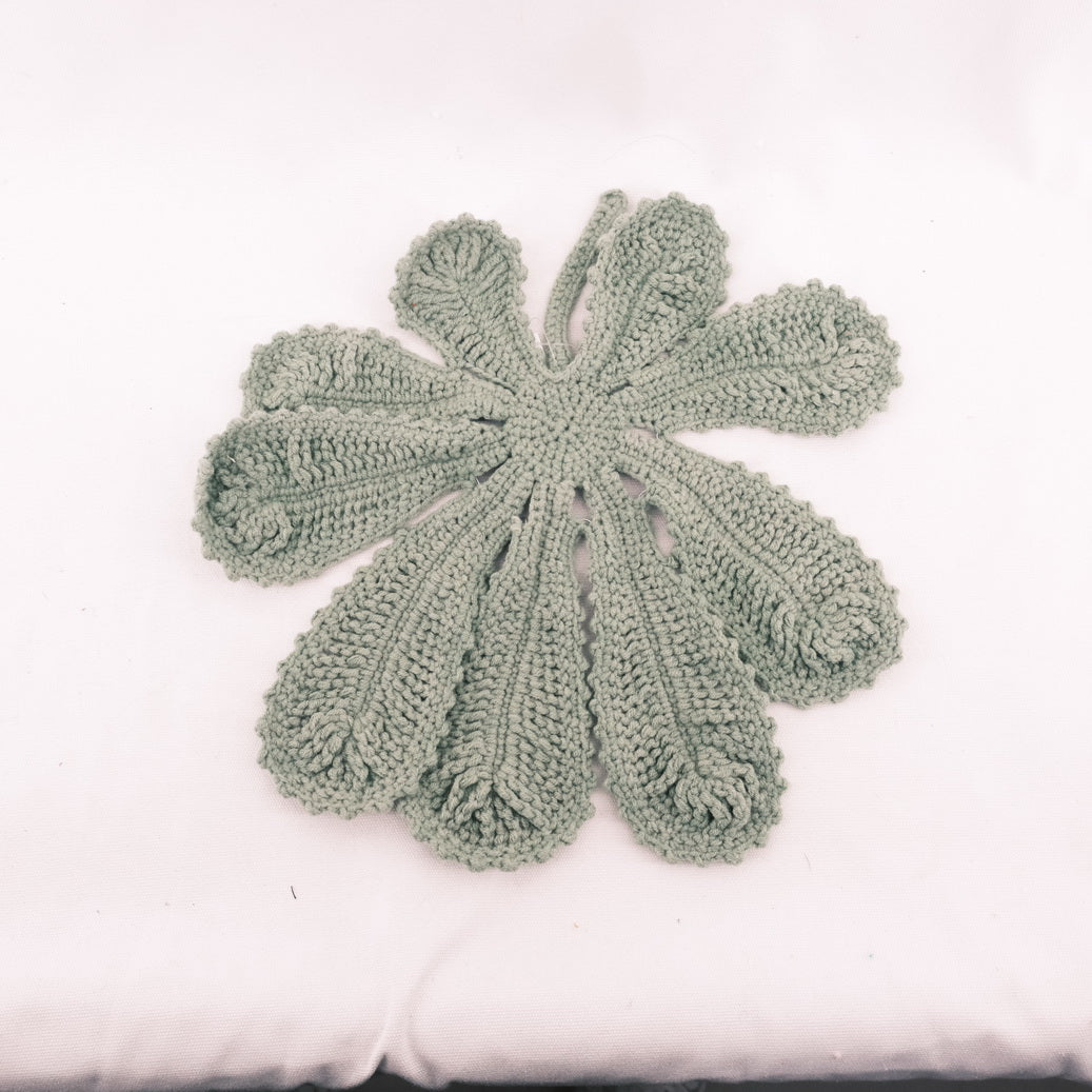 Crochet Harvest Leaf CE20288