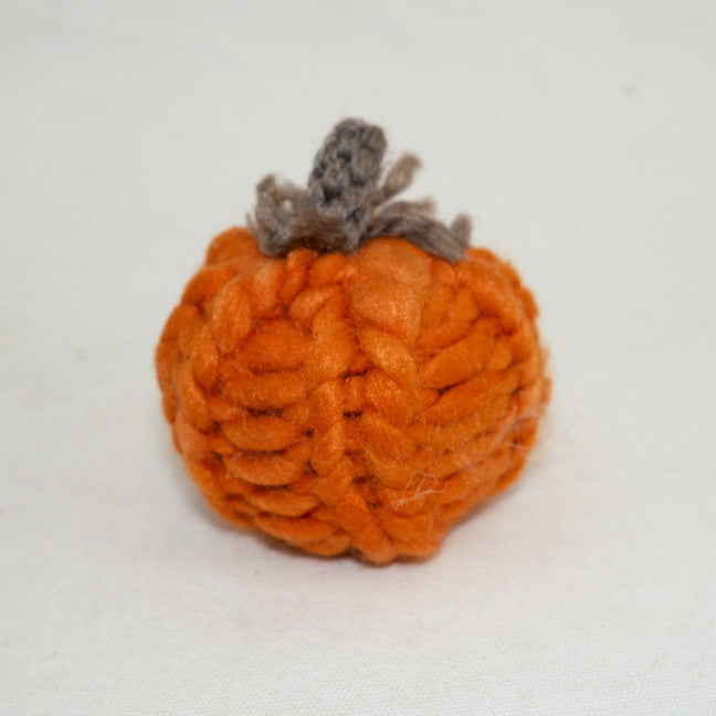 Handmade Yarn Pumpkin CF20004