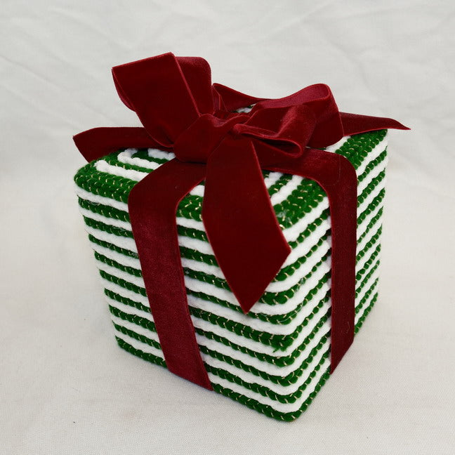 Crochet Christmas Gift Box Ornament CF20343