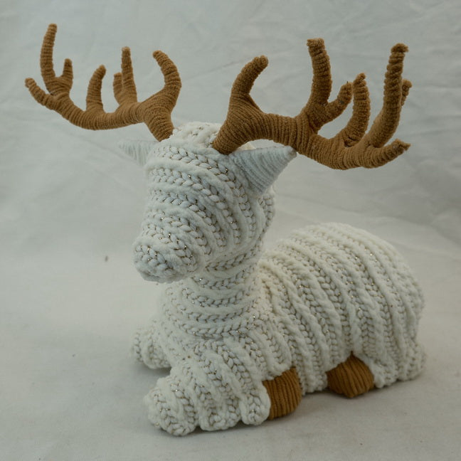 Christmas Deer Ornament CF20427