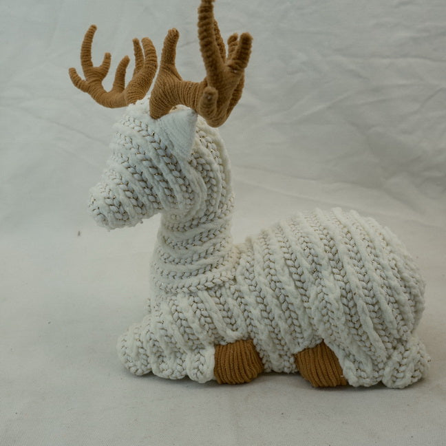 Christmas Deer Ornament CF20427
